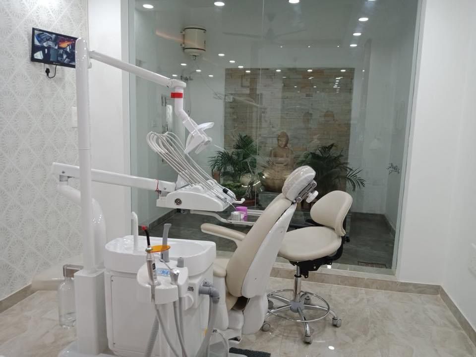 Best Dentist In Lucknow